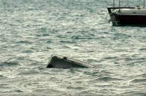 Tunis sahillərində qayıq batıb, 29 nəfər itkin düşüb, ölənlər var