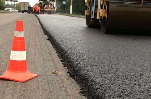Bakının mərkəzi prospektində asfalt örtüyü dəyişdirilir, avtomobillərin hərəkəti məhdudlaşdırılacaq