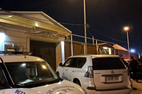 Deputat bu evin qarşısında güllələnib - Video