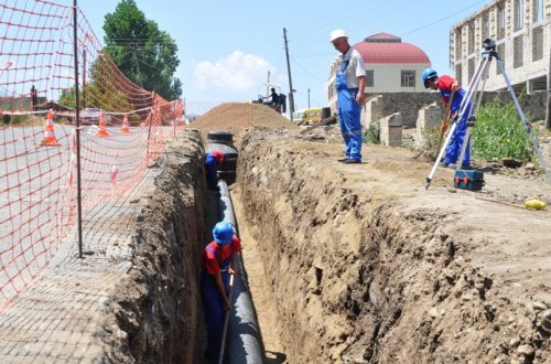 Azərbaycanda qanunsuz tikilən obyektlərin su təchizatı və kanalizasiya şəbəkəsinə qoşulması qadağan olunur