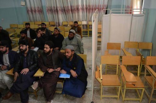 “Taliban” üç universitetin fəaliyyətini dayandırıb