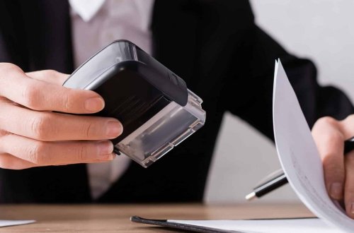 Azərbaycanda notariuslar xarici rəsmi sənədləri leqallaşdırmadan qəbul edə biləcək