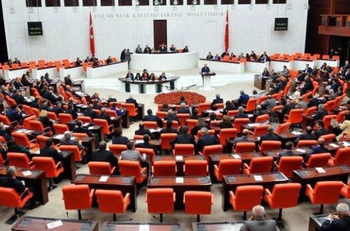 Parlament Finlandiyanın NATO-ya üzvlüyünü təsdiqləyib