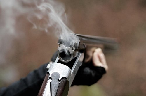 Sumqayıtda odlu silahdan havaya atəş açılıb, saxlanılan var