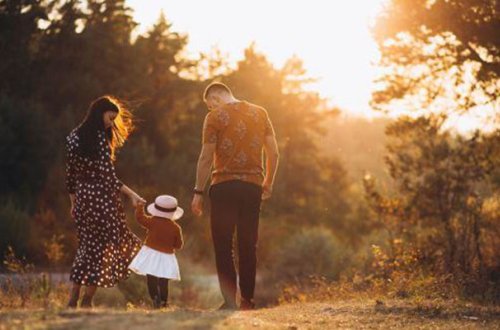“Azərbaycanda əlil uşaqları övladlığa götürmürlər” - Rəsmi