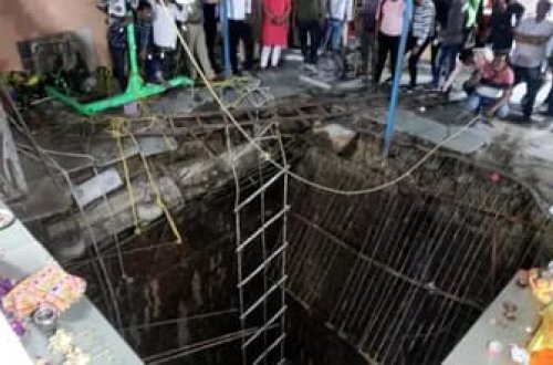 Hindistanda 35 nəfər quyuya düşərək ölüb