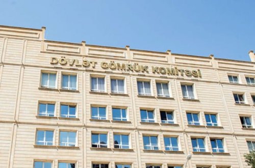 Dövlət Gömrük Komitəsinin vəzifəli şəxsinin cinayət işi məhkəməyə göndərilib