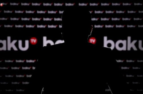 Bakıda hipermarketdə baş verən silahlı insidentin gizli məqamları - VİDEO