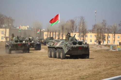 Belarusda hərbçilərin müharibəyə hazırlığının yoxlanılmasına başlanılıb