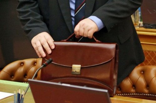 Mədəniyyət Nazirliyinin iki vəzifəli şəxsi işdən azad olundu - FOTO