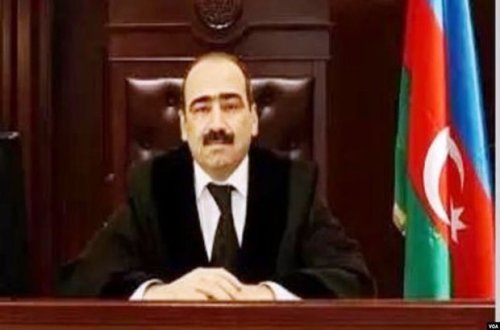 Keçmiş hakimin 200 min dollarını ələ keçirən prokurora cəza istənildi