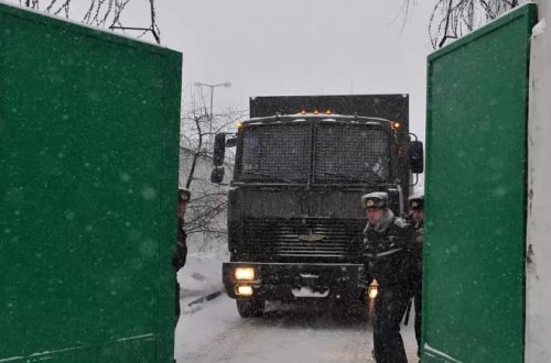 Belarusda prezidentliyə keçmiş namizəd 18 ay həbs cəzasına məhkum edildi