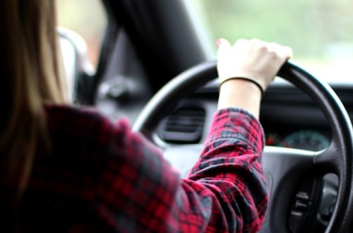 Sürücülük vəsiqəsi almaq istəyənlərə yeni qadağalar?