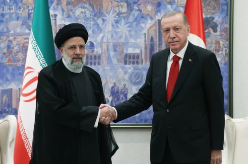 Türkiyə və İran prezidentləri arasında telefon danışığı olub