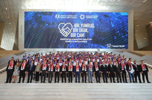 Türkiyəyə yardıma gedən Azərbaycan könüllüləri ilə görüş keçirildi