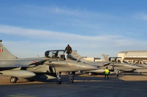 Hindistan beşinci nəsil döyüş təyyarələri istehsal etməyi planlaşdırır