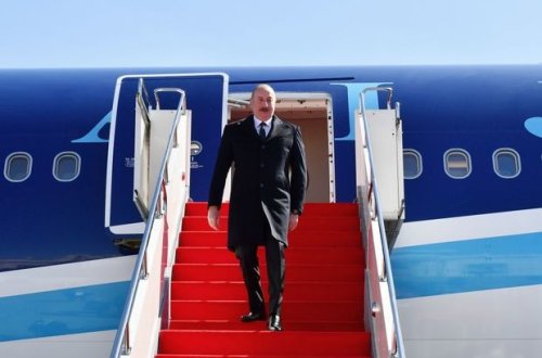 Prezident İlham Əliyev Qazaxıstana rəsmi səfərə gedib - YENİLƏNİB + FOTO