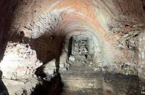 İstanbulda 1500 illik yeraltı tunel tapılıb