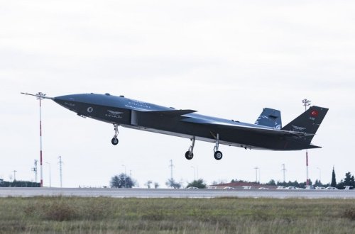 Türkiyənin ilk pilotsuz təyyarəsinin istifadəyə veriləcəyi tarix açıqlanıb