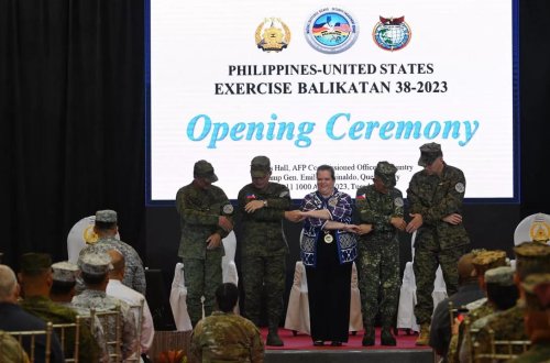 ABŞ və Filippin Tayvan boğazı yaxınlığında döyüş təliminə başlayır