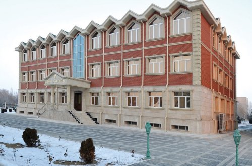 Naxçıvanın səhiyyə naziri vəzifəsindən azad olunub, nazir əvəzi təyin edilib