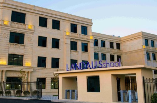 “LANDAU School” illik qiymətləri artırdı: Valideyinlər narazılıq edir!