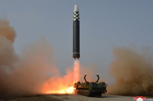 Şimali Koreya Yapon dənizinə növbəti ballistik raket atıb