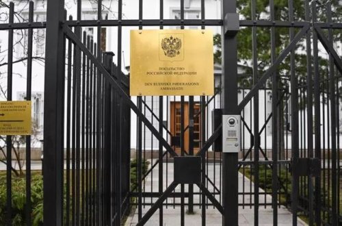 Norveç Rusiya səfirliyinin 15 əməkdaşını persona non qrata elan edib