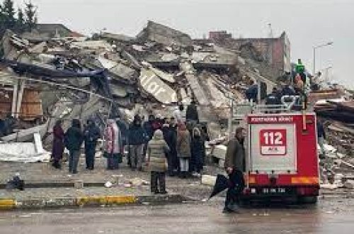 Türkiyədə dəhşətli zəlzələdə həyatını itirənlərin sayı yeniləndi