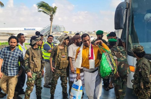 Yəmən hökuməti ilə husilər arasında əsir mübadiləsi başlayıb