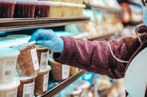 Azərbaycanda qida subyektləri öz məhsulları barədə tam və etibarlı məlumat verməli olacaqlar - QƏRAR