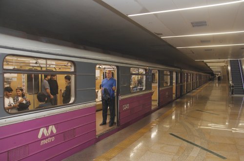 Metroda sərnişinin halı pisləşdi