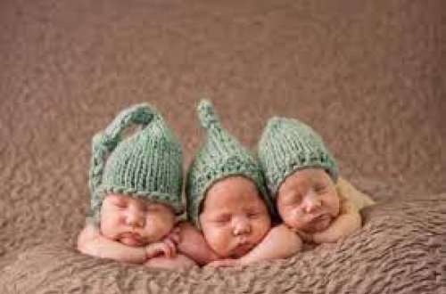 Bu il Azərbaycanda 610 əkiz, 45 üçəm doğulub