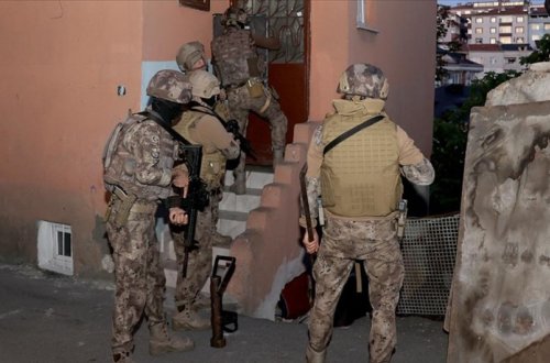 İstanbulda terrorçulara qarşı əməliyyat keçirilib, 6 nəfər saxlanılıb
