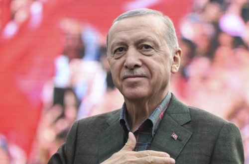 Ərdoğan Türkiyə xalqını və müsəlmanları Ramazan bayramı münasibətilə təbrik edib