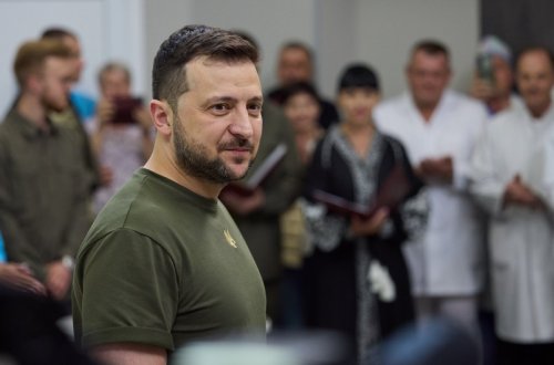 Ukrayna Prezidenti: “Ramazan Bayramı səy göstərdiyimiz sülhə layiqdir”