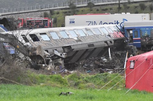 Yunanıstanda 57 nəfərin öldüyü qatar qəzası ilə bağlı hesabat dərc edilib