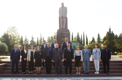 “Heydər Əliyev və Azərbaycan təhsili” mövzusunda elmi-praktik konfrans keçirilib