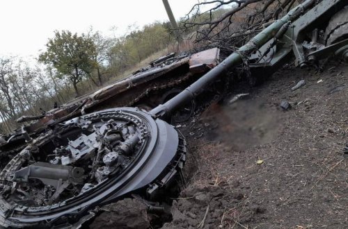 Ukraynanın axtarış qrupları itkin düşmüş 500-ə yaxın hərbçinin meyitini tapıb