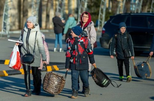 Avstriyalı müəllim ölkəsinə gələn uşaqları təhqir etdi