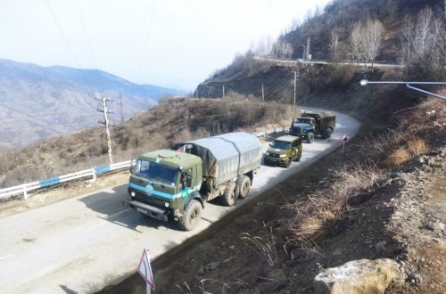 Azərbaycan Ermənistanla sərhəddə, Laçın-Xankəndi yolunun başlanğıcında sərhəd-buraxılış məntəqəsi qurub