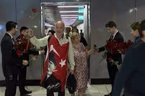 Türkiyə vətəndaşları Sudandan təxliyə olunublar