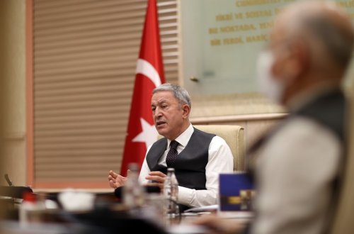 Hulusi Akar Cozef Baydenə cavab verib: 