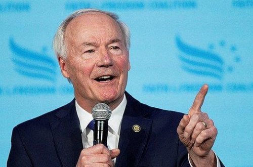 ABŞ prezident seçkilərinə yeni namizəd bəlli olub