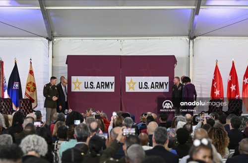 ABŞ-da ilk dəfə olaraq hərbi obyektdə qaradərili şəxsin adı verilib