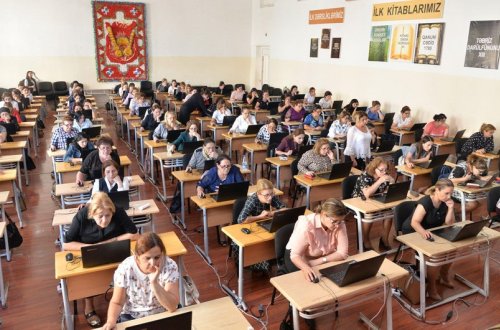 Üzrlü səbəblərdən sertifikatlaşdırmada iştirak etməyən müəllimlərə yeni hüquq verilir