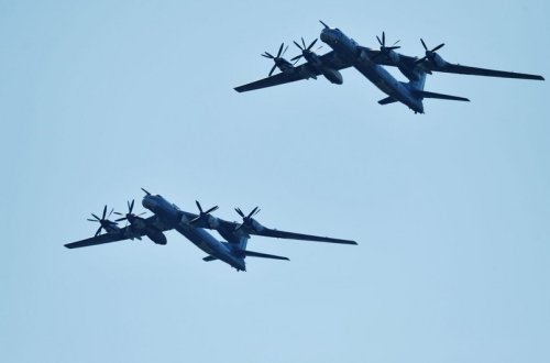 Ukrayna rəsmisi: “Rusiya Kiyevi Xəzər dənizi regionundan raket atəşinə tutub”