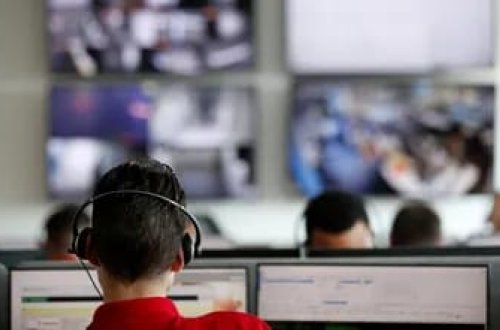 Almaniyada həftəlik işin dörd günə endirilməsi ilə bağlı müzakirələr aparılır