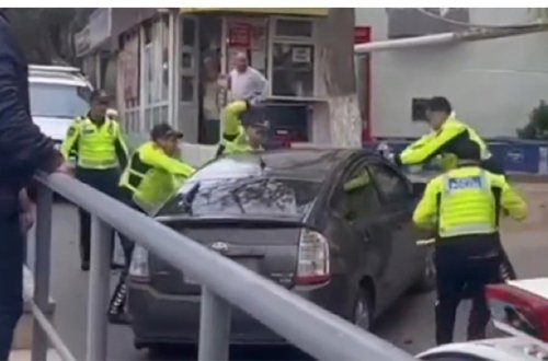 Bakıda polisin üzərinə avtomobil sürən şəxs həbs olunub