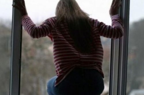 Məktəb binasından yıxılan şagird Bakıya gətirildi - YENİLƏNİB